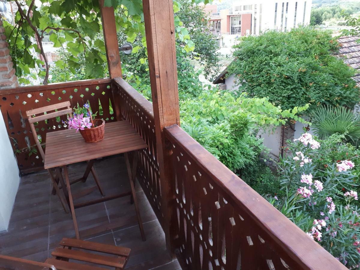 Old House Apartment With Garden Area Mtsʼkhetʼa エクステリア 写真