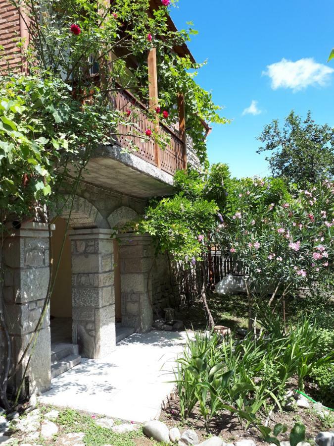Old House Apartment With Garden Area Mtsʼkhetʼa エクステリア 写真
