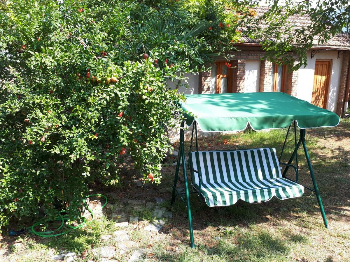 Old House Apartment With Garden Area Mtsʼkhetʼa エクステリア 写真